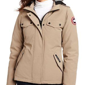 NWT Canada Goose Down Jacket Parka Burnett Size  L